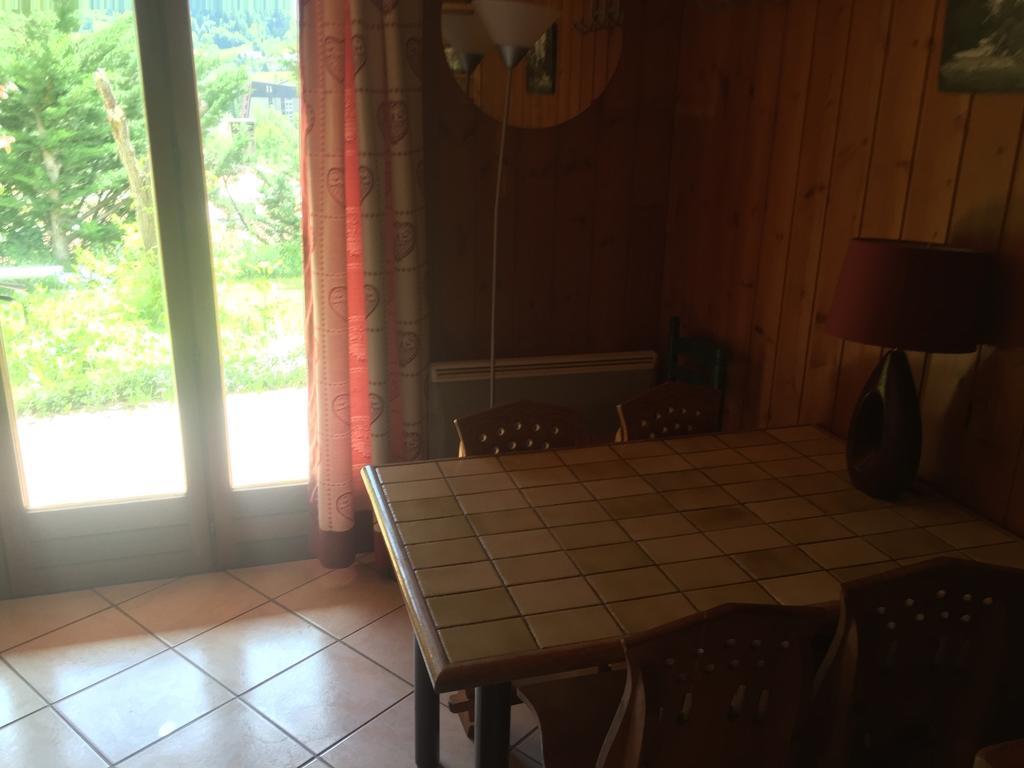 Chalets La Caillaude La Salle-les-Alpes Rom bilde