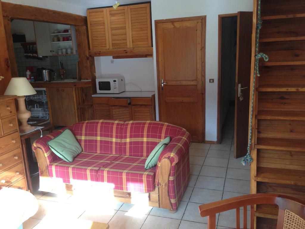 Chalets La Caillaude La Salle-les-Alpes Rom bilde
