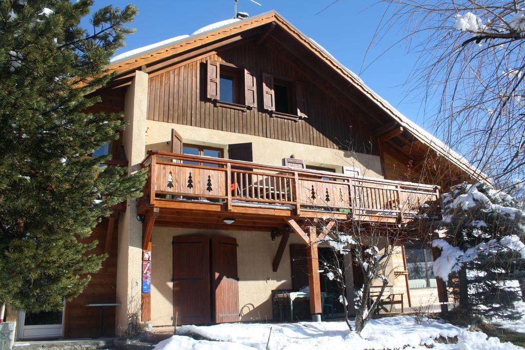 Chalets La Caillaude La Salle-les-Alpes Rom bilde